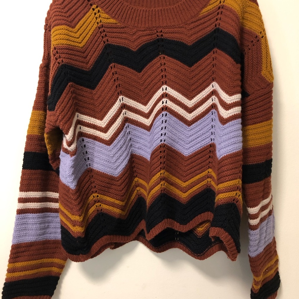 Full Circle Trends Size L Chevron Patterned Sweater - Multicolor